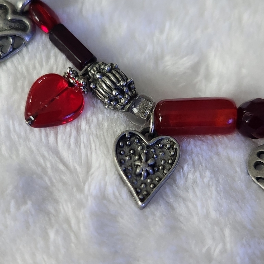 ❤️Heart Charm Bracelet with Red & Silver Accents – Romantic Statement Jewelry - Picture 5 of 9